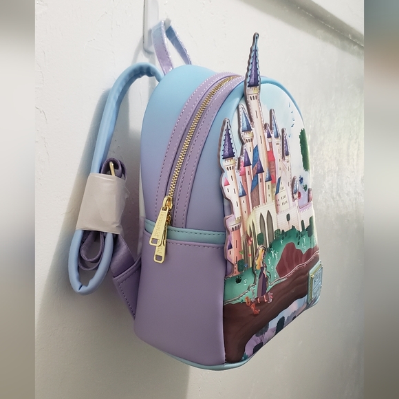 ❇Final $ Drop❇ 🆕️💖 Sleeping Beauty Briar Rose Aurora Loungefly Disney NWOT💖 - Picture 7 of 9
